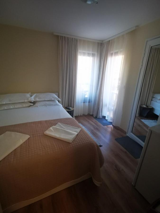 Damaris Hotel โซโซโปล ภายนอก รูปภาพ